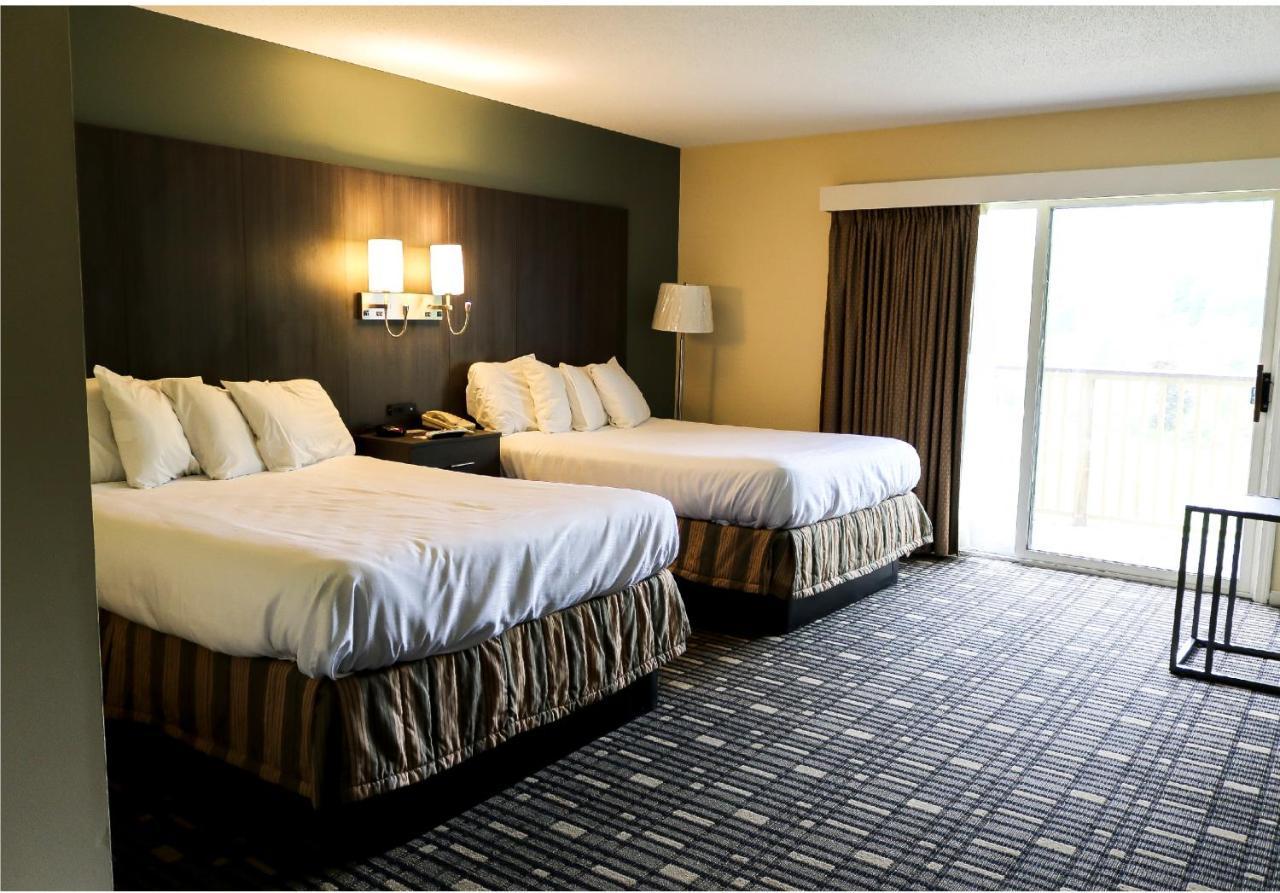 Fairbanks Inn Сейнт Джонсбъри Екстериор снимка