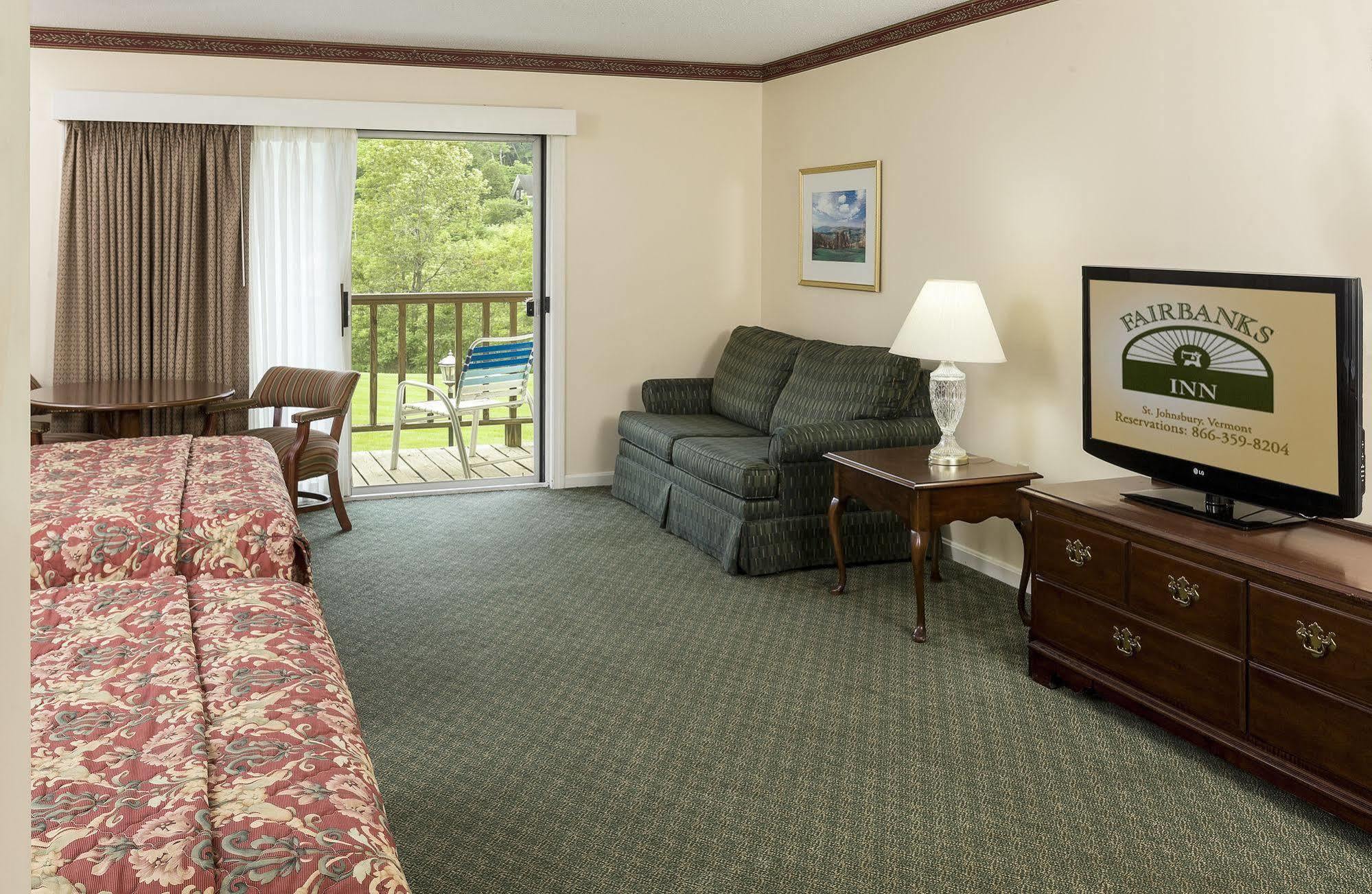Fairbanks Inn Сейнт Джонсбъри Екстериор снимка